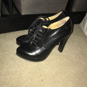 Nine West Oxford Pumps
